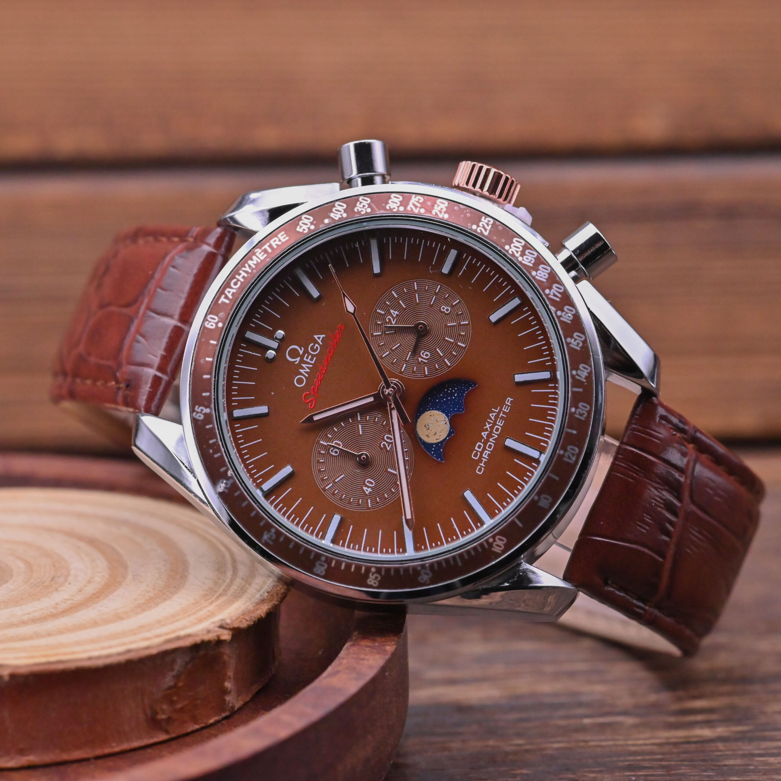 Omega Speedmaster Moonphase 304.23