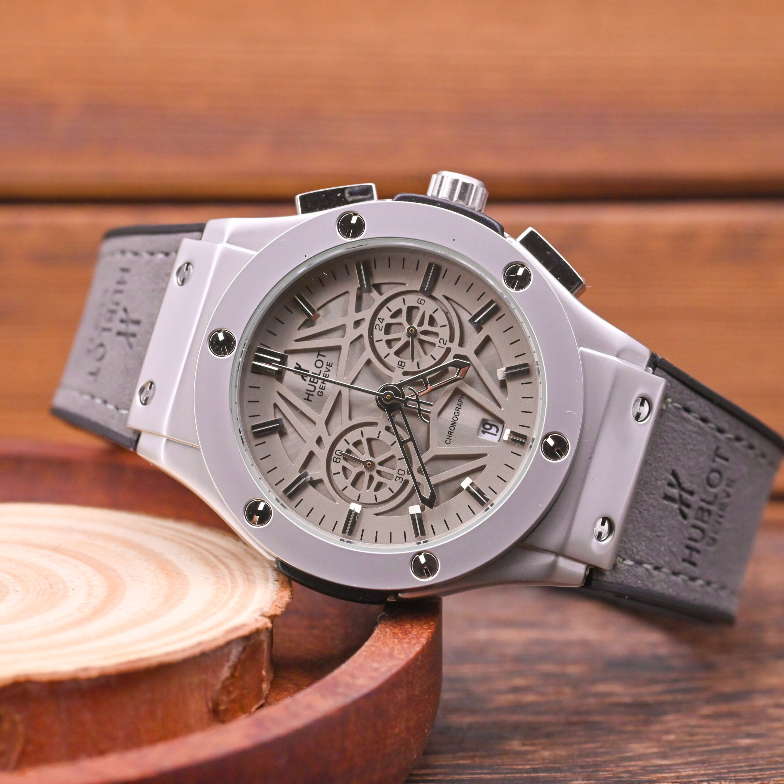 Hublot Geneve Fashion Strap Watch C-281 - Image 4