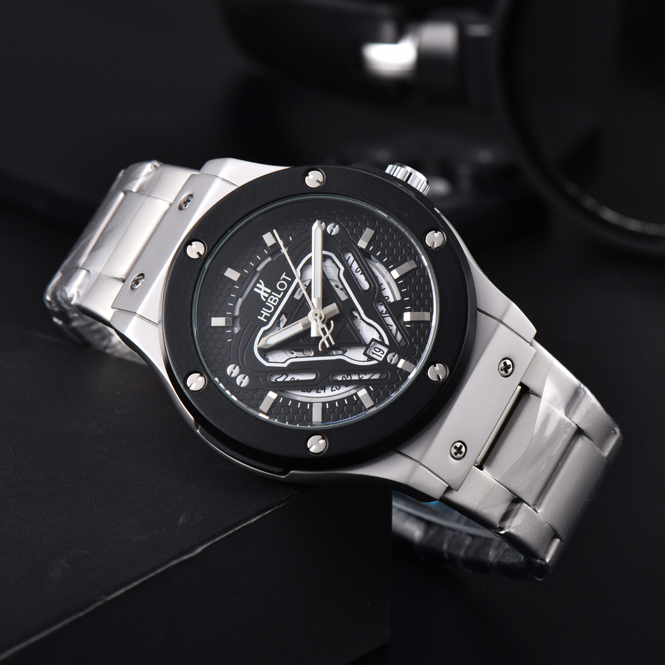 Hublot Quartz Watch | HBLT Watch 170 A - Image 3